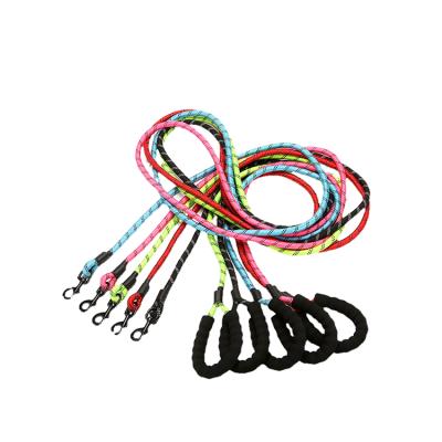 China Cheap Pet Reflective China Manufacturer Safe Nylon Dog Leash For Pet for sale