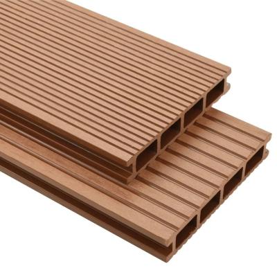 China Modern WPC Decking Floor UV-Resistant Covered Outdoor Waterproof Flooring For Export for sale