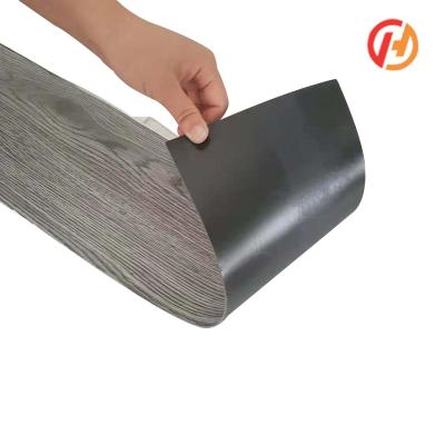 China Modern High Lay Vinyl Tile Thickness 4mm Thickness 4mm Waterproof Fire Resistant Luxury LVT Self Adhesive Backing Easy Installation for sale