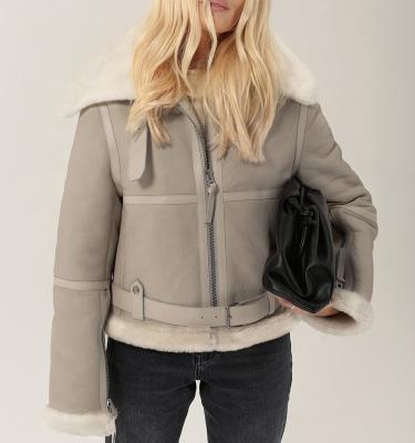 China 2020 viable fashion women casual style new arrival OEM faux shearling gray winter jacket for sale