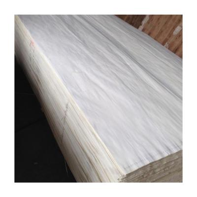 China Rotary Cut Furniture Chinese Poplar Veneer For Plywood MDF Board Longboards for sale