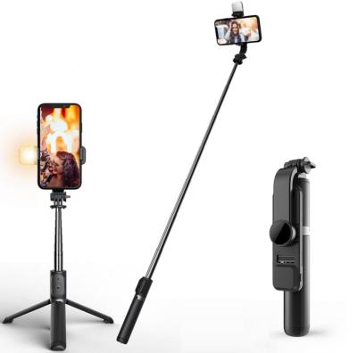 China Fold Q02s 3 in 1 with LED Fill Light for Smartphone Wireless Remote Selfie Stick BT Selfie Stick Flexible Tripod for sale