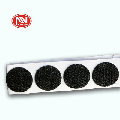 China Durable 100% Nylon material and self-adhesive hook and loop dots in black color for sale