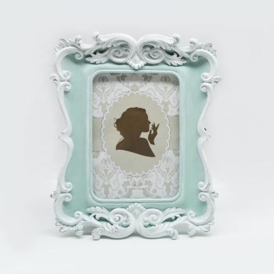 China Environmental Friendly Wholesale Custom Resin Material Picture Photo Funny Frame for sale