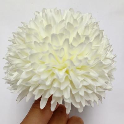 China Home decoration wholesale silk flower simulation cloth artificial flowers wedding artificial flowers chrysanthemum for sale