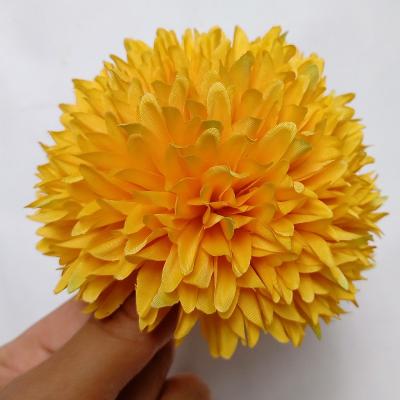 China Wholesale Silk Chrysanthemum Artificial Decorative Flower Cloth Artificial Flower Silk Chrysanthemum for sale