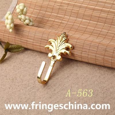 China High quality classical customized metal curtain hooks for home decorations for sale