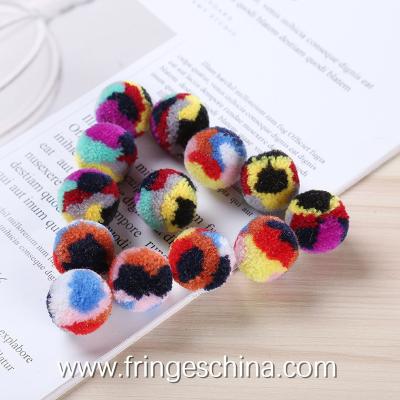 China Wholesale Colorful DIY Multicolored Pom Pom Ball For Costume Christmas Decoration for sale