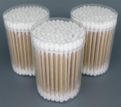 China Household Stick Sterile High Quality Wooden Ear Cotton Bud Cleaning Swabs In PP Box for sale