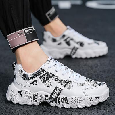 China Cushioning Drop Shipping Large Size Running And Sporty Fashionable Man Sports Colorblock Shoes 39---46 for sale