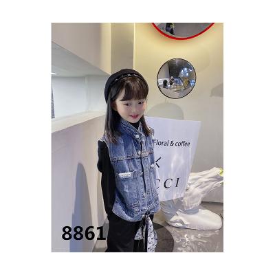 China Best Quality Breathable Chic Girls Jeans Single Breasted Vest Stylish Button Blue Decoration Kids Denim Sleeveless Vest for sale