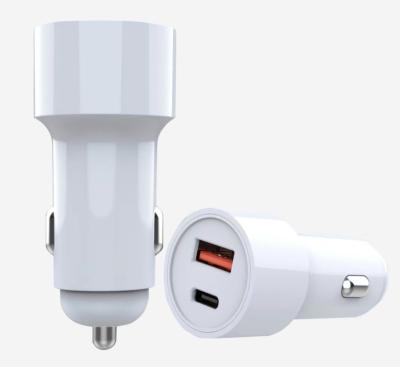 China Portable USB A C Car Charger 38W QC3.0 Fast Charger Black / White color for sale