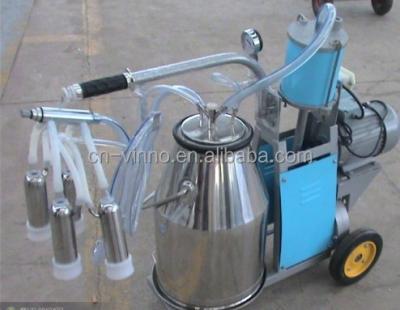 Cina Single Bucket Piston Pump Milking Machine Used in Small Farms and Households cow milking machine price in vendita