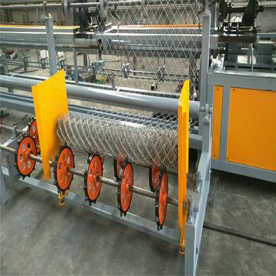 China High speed with full automatic factory price chain link fence machine price for sale for sale