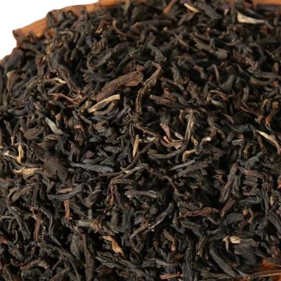 China Loose Tea YN16 Pure flavor cha 15kg in bulk factory price negotiable Chinese Yunnan 3rd Grade Big Leaf Yunnan Kongfu  Black Tea for sale