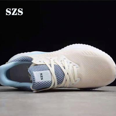 China Great Breathable Material Multiple Colors Yeezy Shoes House Shoes Yeezy for sale