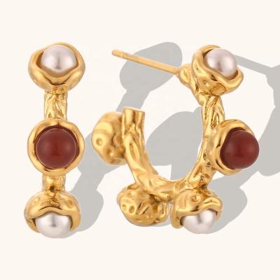 China 2023 Fashion Earrings Ruby Twigs Earrings Waterproof Pearl C Shaped 18K Gold Pvd Plated Earrings For Women for sale