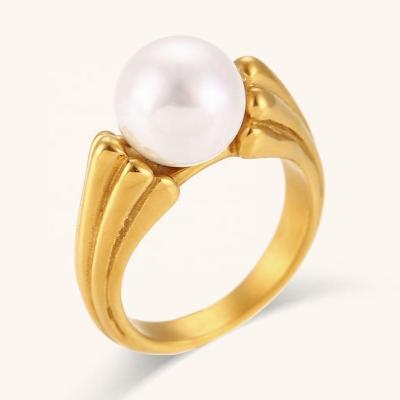 China Vintage Spring Fashion Pearl Ring 316l Stainless Steel Gold Plated Jewelry Women Rings Jewelry for sale