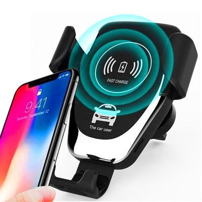 China Hot Selling Amazon Car Holder Wireless Charging 10W Fast Charging Wireless Charger For iPhone Car Holder Charger For Samsung for sale