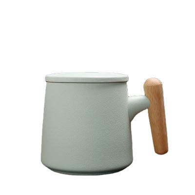 China Minimalist Ceramic Tea Mug With Cover Split Wood Handle Office Mug Creative Personal Business Gift for sale