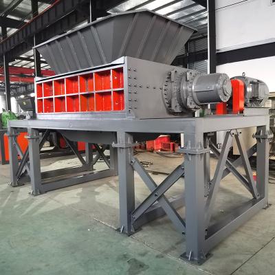 China 300 500 kg/h Production Capacity Double-Axle Tire Pulverizer for Scrap Aluminum Metal for sale