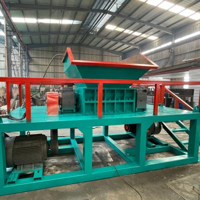 China 4000KG 22KW CE Heavy Duty Waste Quilt Old Leather Mulch Film Double Shaft Hob Shredder for sale