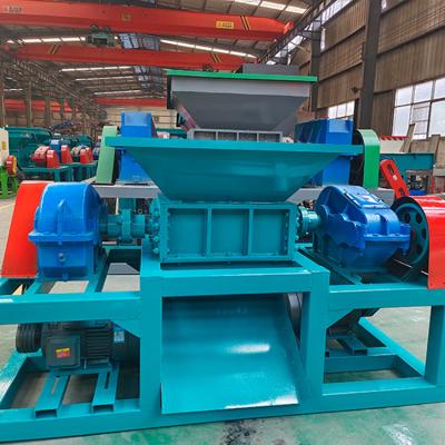 China Industrial Double Shaft Shredder Machine for Scrap Cardboard and Metal Weight 1400 kg for sale