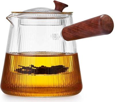 China Tropical Glass Teapot With Infuser 800ml Small Tea Maker With Wooden Handle Borosilicate Glass Teapot Heat Resistant Set for sale