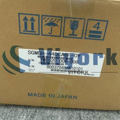 China YASKAWA SGMGH-44DCA6F-OY AC Servo Motor 4.4 KW 1500 RPM 28.4 NM NEW zu verkaufen