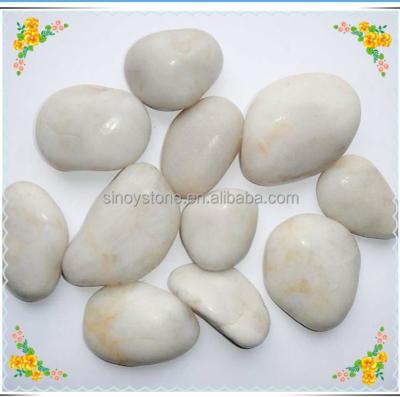 China Decorative smooth and bright white beach pebble stones for sale