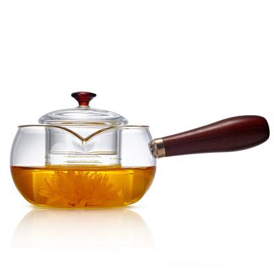 China With Wooden Handle Wholesale Handmade Heat Resistant Glass Transparent Teaware Boiling Ware 300ml 500ml Tea Dispenser With Wooden Handle for sale