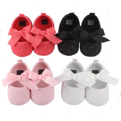 China Breathable Soft Bottom Newborn Baby Pink Bow Cotton Spring Stylish Fashion Shoes for sale