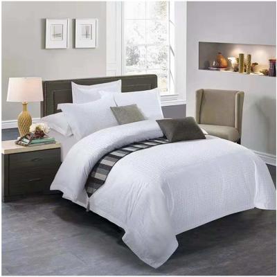 China Disposable Hot Selling 100% White Satin Fabric Cotton Jacquard Hotel Bedding Set for sale