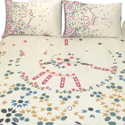 China Disposable design custom digital printed fabric for bedding set for sale