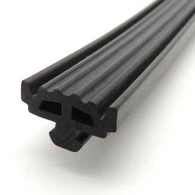 중국 2mm-5mm 자동차 고무 로프 폼 또는 고체 EPDM 실리콘 코드 OEM/ODM 허용 판매용