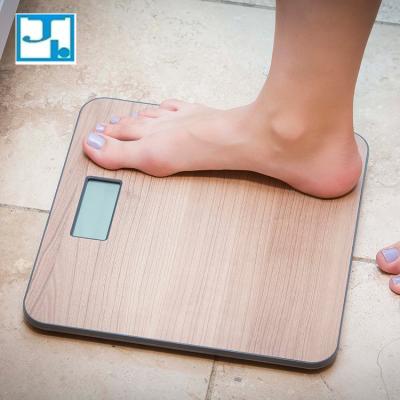 China Household Bathroom Scales Light Weight Human Digital Bamboo Weigh Scale for sale