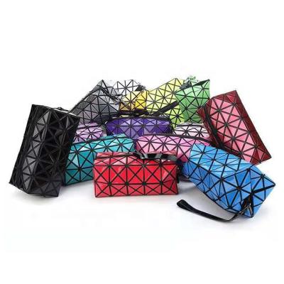 China Fashion Holographic Cosmetic Travel Toiletry Bag High Quality Laser Zipper Waterproof Makeup Bag for sale