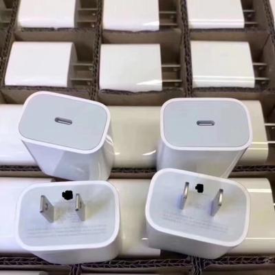 China Mobile Phones Supply Wall Charger Mobile Phone US/EU 18W Palladium USB Charging Type-C Fast Charger For Apple For iPhone 11 12 for sale