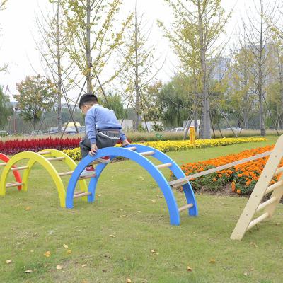 China Eductional Toys Preschool Outdoor And Indoor Climbing Triangle Play Equipment Toddler Set Ladder à venda