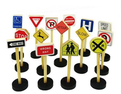 Китай First Eco-Friendly Education Road Wooden Street Signs Track Accessories For Train Sets Wooden Street Signs For Train Sets продается