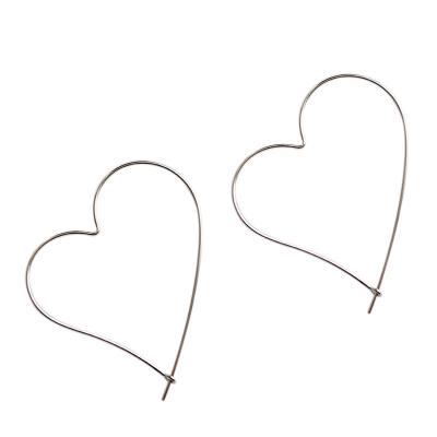 China Fashion S925 Sterling Silver Classic Simple Cavity Personality Style Large Heart Shaped Stud Earrings for sale