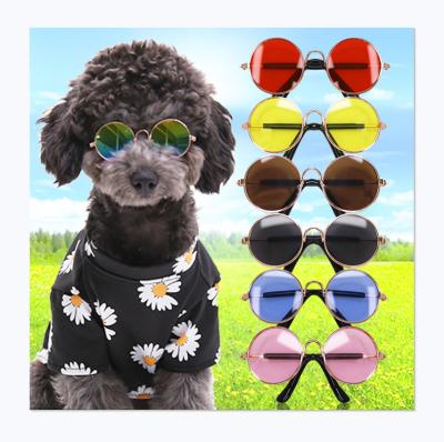 China Viable Pet Photo Shoot Fashion Pet Accessories Cute Dog Cat Sunglasses Pet Glasses for sale