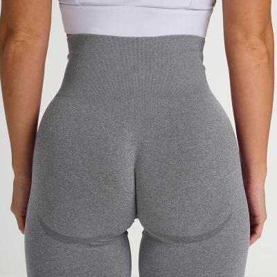 China Breathable hot selling seamless yoga clothes in Europe and America hip up moisture absorption and sweat wicking yoga pants sports fitness p for sale