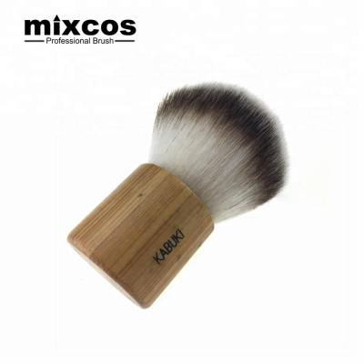 China Friendly Kabuki Smudge Brush Design Cosmetics Private Label Logo Bamboo Bamboo Brush for sale