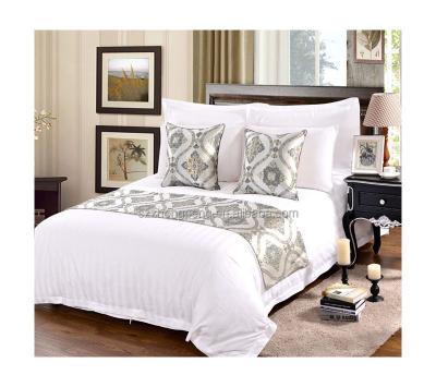 China Excellent Anti-static Warmth Porcelain Cotton Sliver Luxury Bedding Sets for sale