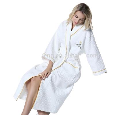 China China Wholesale Breathable Soft Comfortable Bathrobe for sale