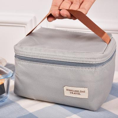 China Poryable Insulated Mini Aluminum Foil Picnic Bag Packing Oxford Cloth Insulated Thermal Lunch Cooler Bag for sale