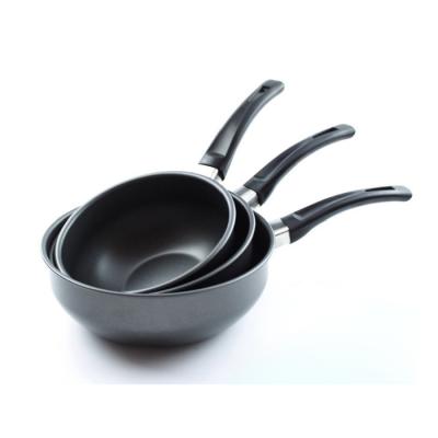 China High Quality Viable Mini Baby Milk Pot Non-Stick Coated Noodle Cooking Pot Metal Iron Soup Pot With Handle For Kitchen for sale