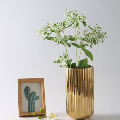 China European Gold Flower Vase Decor Ceramic Home Vase and Tableau Centerpiece Vase for sale