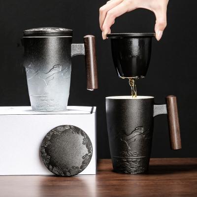 China Stoneware Mountain Shape Disposable Black Cup With Wooden Handle Gift Ceramic Tea Cup With Infuser for sale